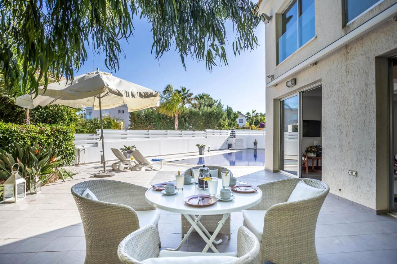 Villa Hibiscus Protaras Bagian luar foto