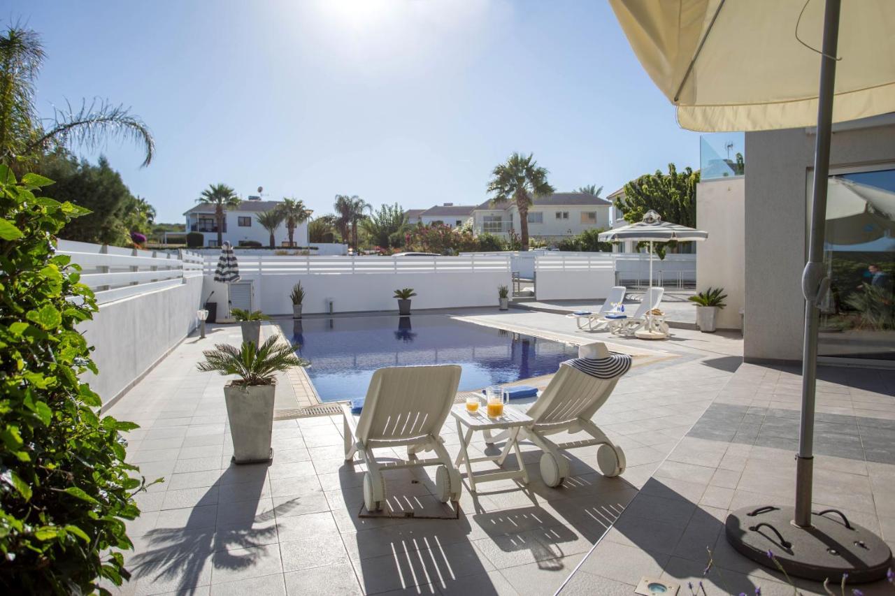 Villa Hibiscus Protaras Bagian luar foto