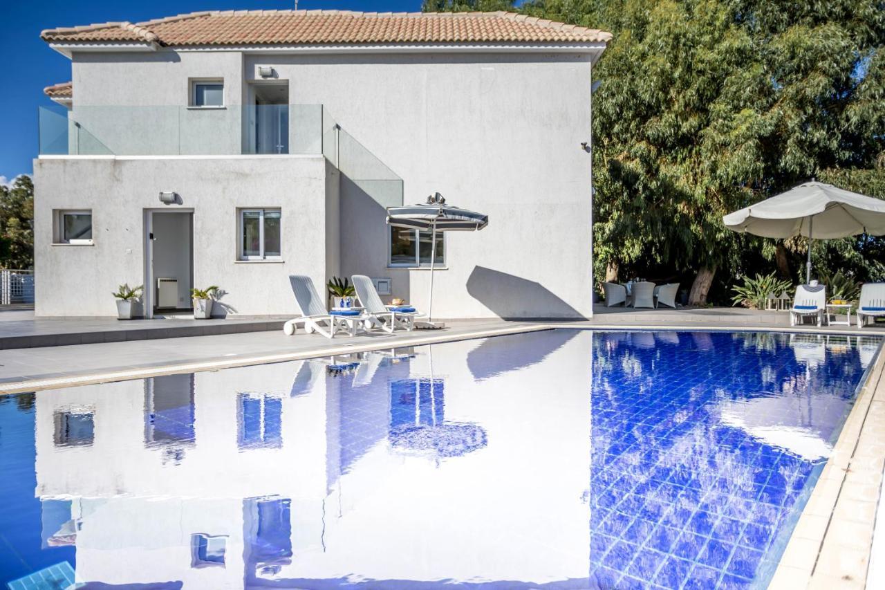 Villa Hibiscus Protaras Bagian luar foto