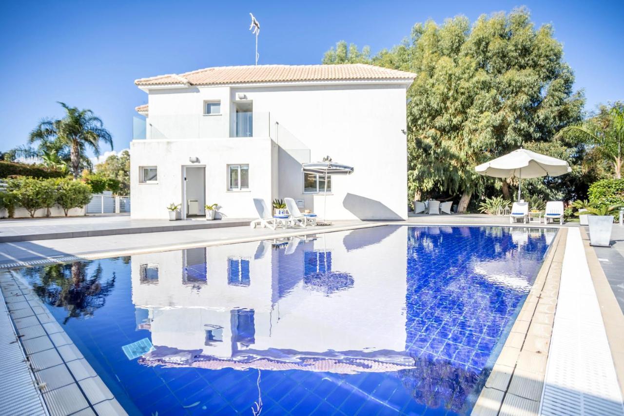 Villa Hibiscus Protaras Bagian luar foto