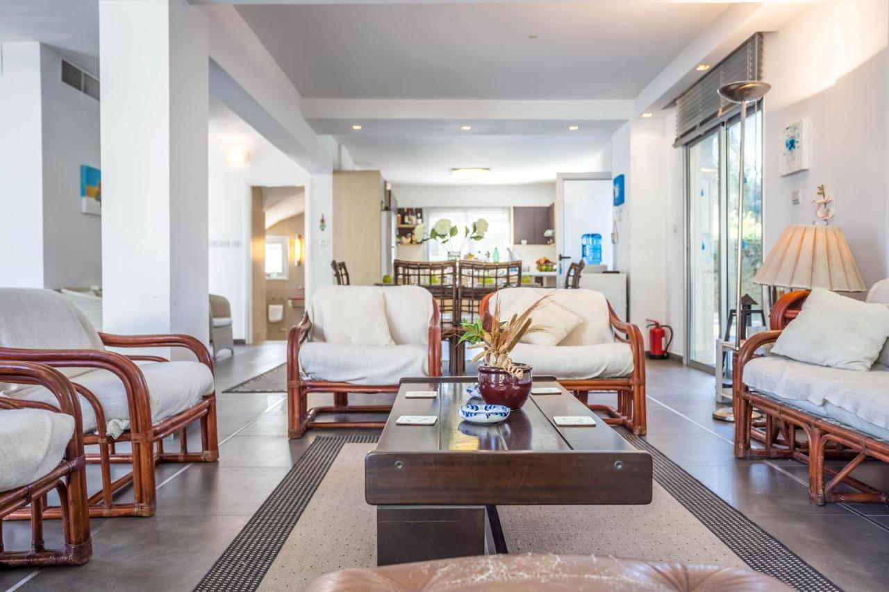 Villa Hibiscus Protaras Bagian luar foto